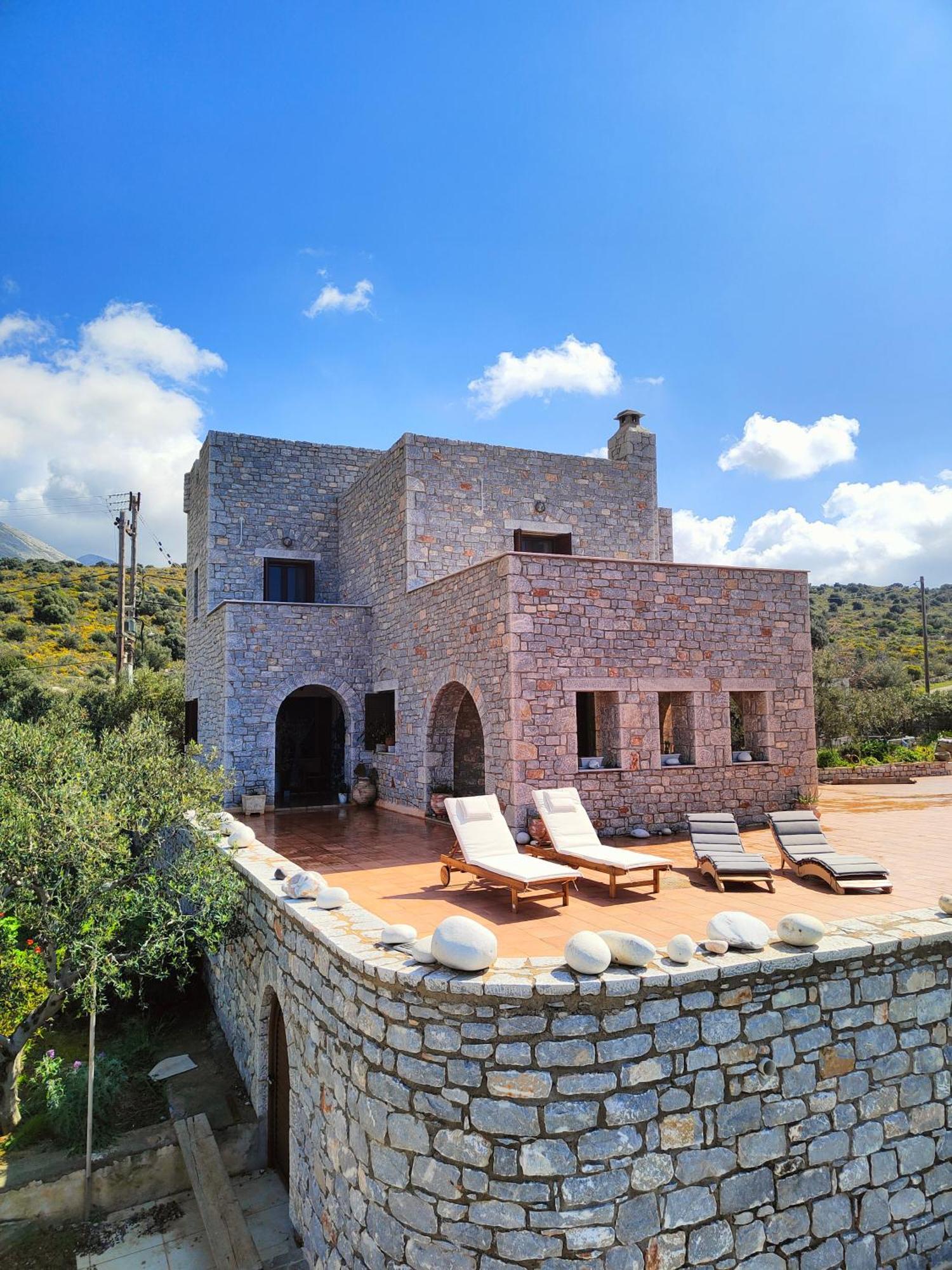 Athevillas Chrysoula Mezapos Exterior photo