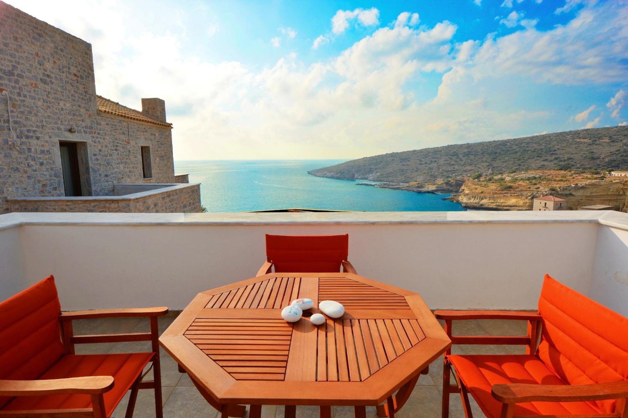 Athevillas Chrysoula Mezapos Exterior photo